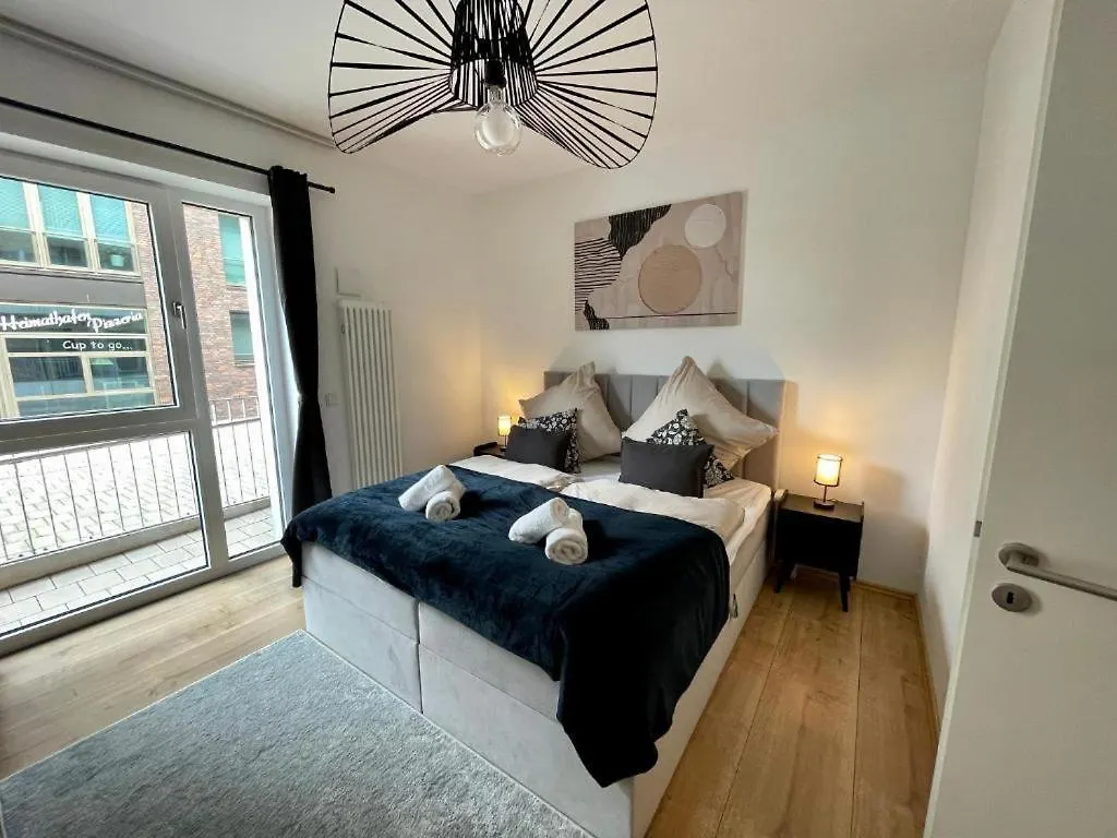 Modern Weser Apartment Brémy
